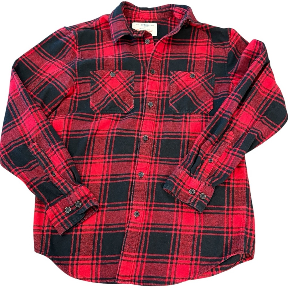 Urban Pipeline Flannel Shirt Button Down Red Black Plaid Cotton Soft